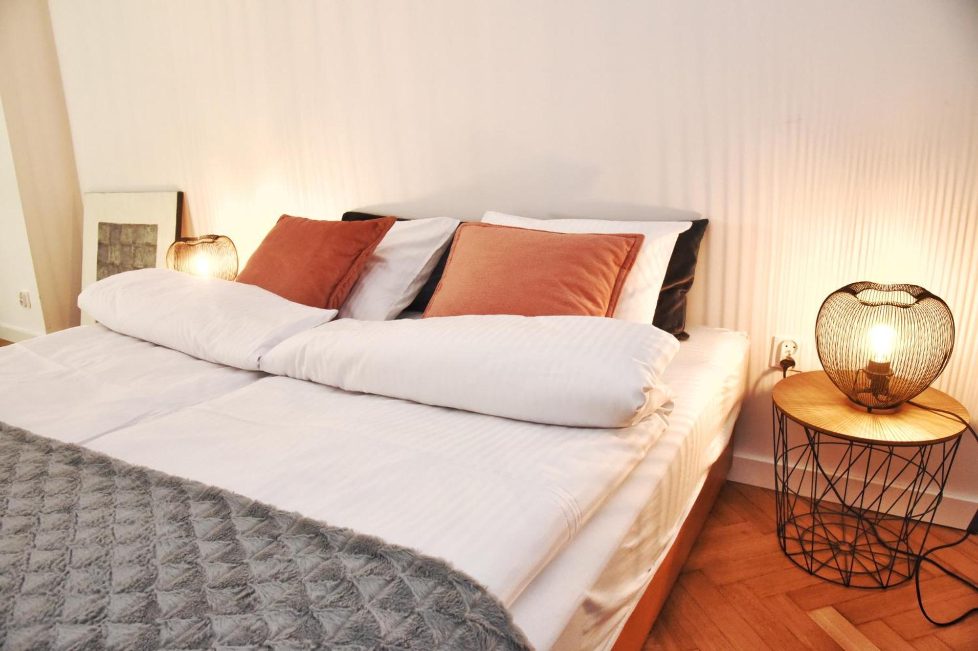 Good Feeling Rynek Wroclaw Apartment Ngoại thất bức ảnh