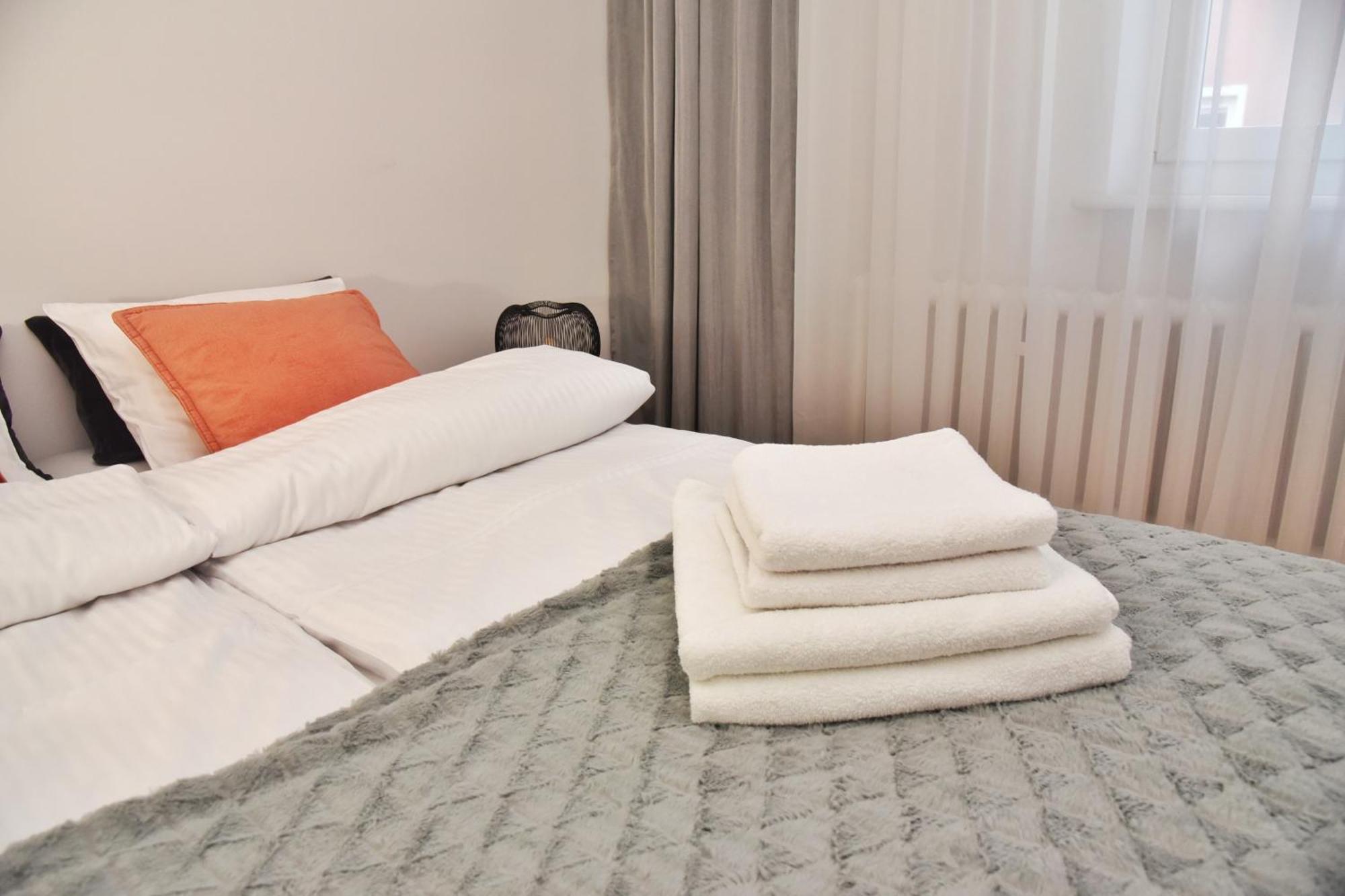 Good Feeling Rynek Wroclaw Apartment Ngoại thất bức ảnh