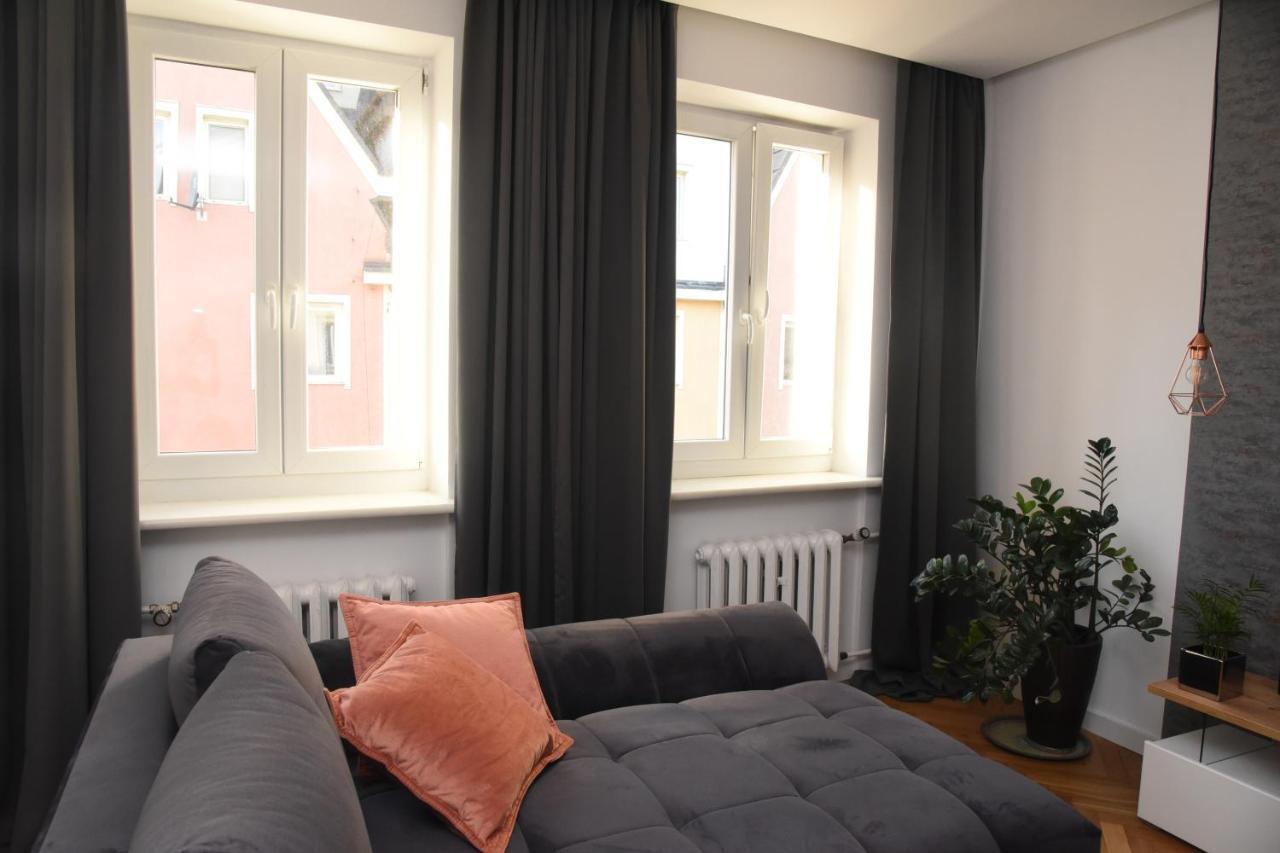 Good Feeling Rynek Wroclaw Apartment Ngoại thất bức ảnh